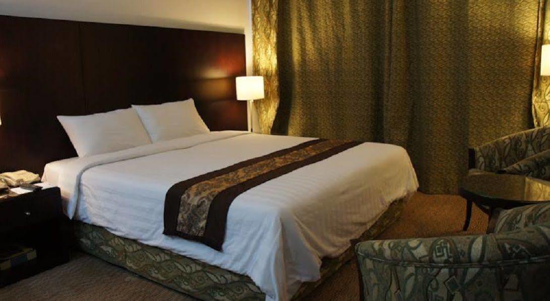 Dream Palace Hotel Dubaj Zewnętrze zdjęcie
