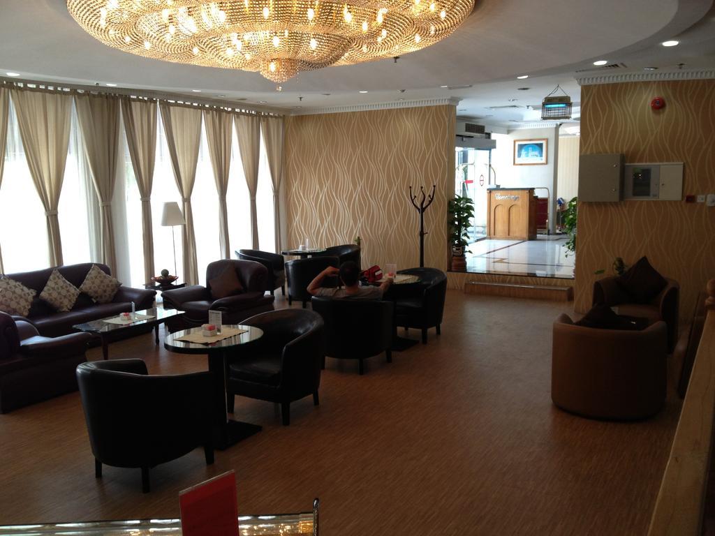 Dream Palace Hotel Dubaj Zewnętrze zdjęcie